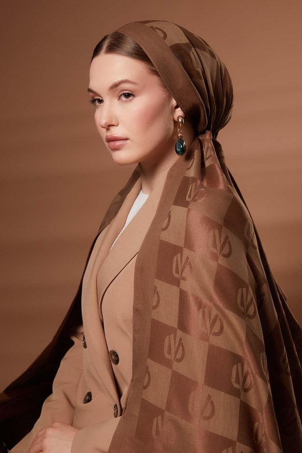 Kare LVD Baskılı Naia Jakar Şal - Camel
