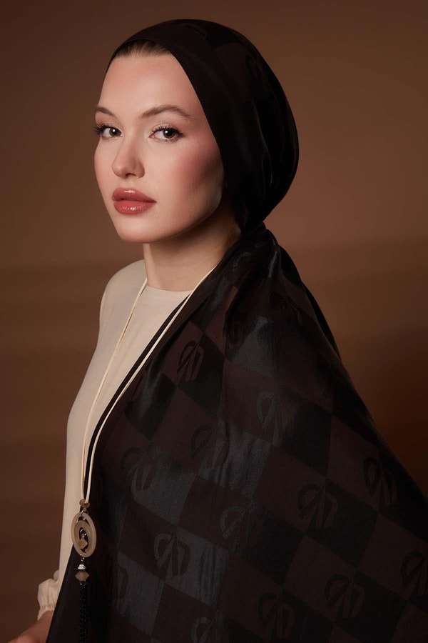 Kare LVD Baskılı Naia Jakar Şal - Koyu Kahve