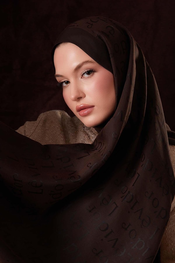 Kare LVD Baskılı Naia Jakar Şal - Acı Kahve