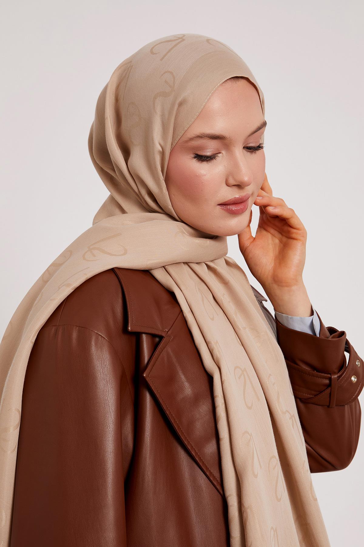 Lyocell Naia Jakarlı Şal - Bej Işıltısı