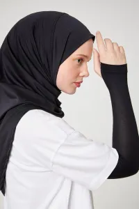 Siyah Parmak Geçirmeli Kolluk