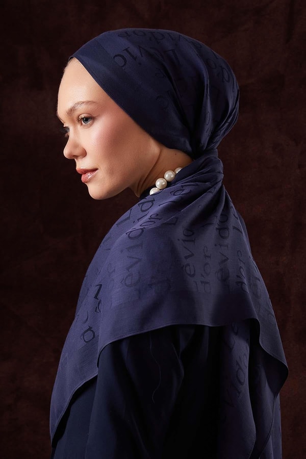 Yazı Baskılı Naia Jakar Şal - 9